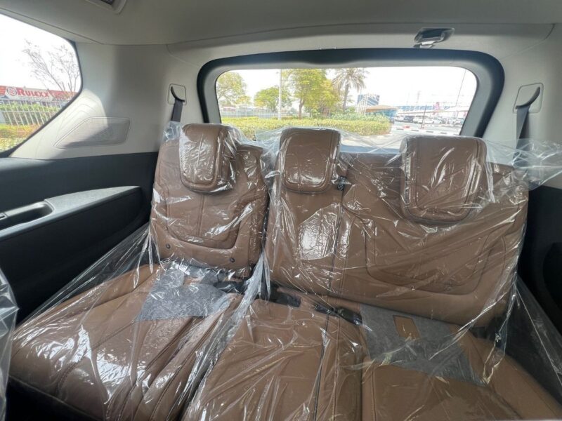 2025 Infiniti QX80 Sensory Captain Chairs 7 5.6L 6 Cylinders Petrol Engine Grey Tan SUV GCC