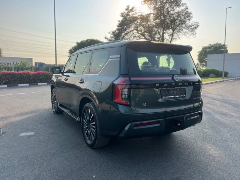 2026 Nissan Patrol LE PLATINUM AT 3.5-liter V6 Twin Turbo Green Tan SUV GCC Specs