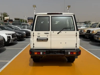 2026 Toyota Land Cruiser 76 2.8-liter 4 Cylinder Diesel White Tan SUV GCC Specs Manual