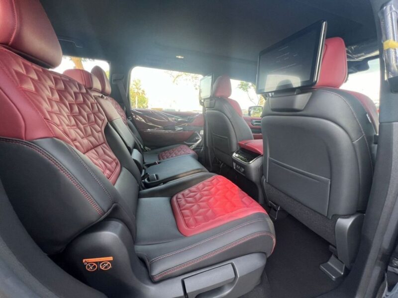 2026 Nissan Patrol LE PLATINUM 3.5-liter V6 Twin Turbo Black Red SUV GCC Specs