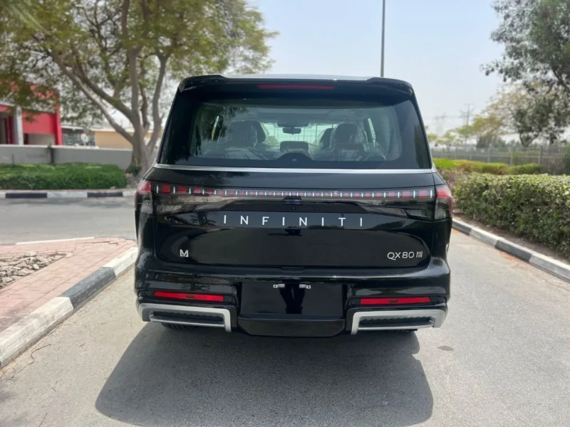 2025 Infiniti QX80 Sensory Captain Chairs 7 5.6L 6 Cylinders Petrol Engine Grey Tan SUV GCC