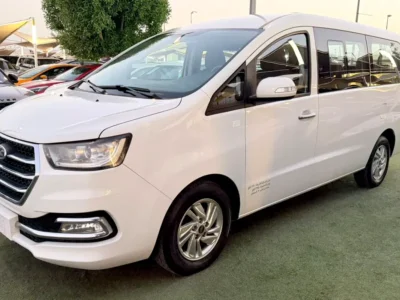 2022 JAC M4 Refine 4 Cylinders Petrol Engine White Black Van GCC Specs Automatic