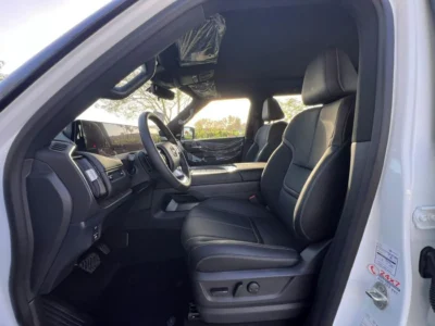 2026 Nissan Patrol SE TITANUM 3.8-liter V6 Petrol Engine Silver Black SUV GCC Automatic