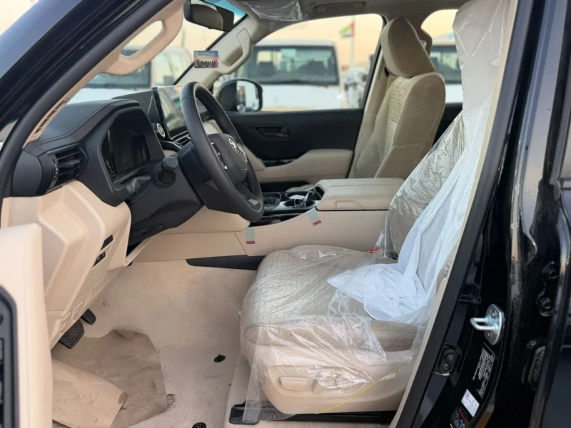 2026 Toyota Land Cruiser GXR 3.5-liter V6 Twin-Turbocharged Petrol Engine Black Beige SUV GCC