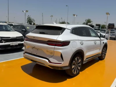2025 BYD Song Plus 1.5 Litres 4 Cylinders Hybrid Engine White Beige SUV Chinese Specs