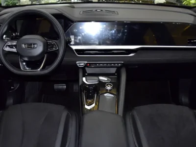 2024 Geely Monjaro GF 4 Cylinders Petrol Engine Black SUV Chinese Specs Automatic