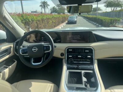 2026 Nissan Patrol LE T2 5.6-liter V8 Petrol Engine Silver Beige SUV GCC Specs Automatic
