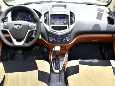 2017 Geely GC6 GC 4 Cylinders Petrol Engine Brown Beige Sedan GCC Specs Automatic