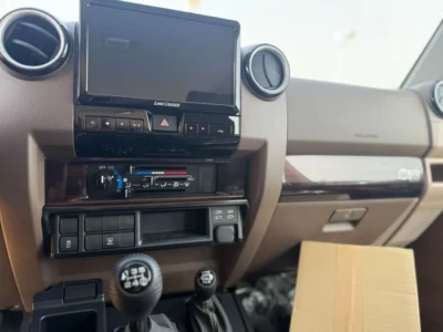 2026 Toyota Land Cruiser 76 2.8-liter 4 Cylinder Diesel White Tan SUV GCC Specs Manual