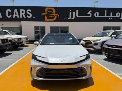 2026 Toyota Camry Limited Lumiere 2.5 Litres 4-Cylinder Hybrid Engine White Tan Sedan GCC Specs