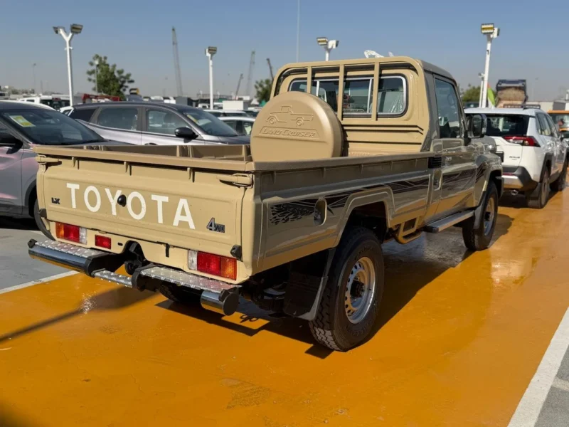 2026 Toyota Land Cruiser 2.8-liter 4-cylinder Turbo Diesel Beige Grey Pickup Truck GCC Specs
