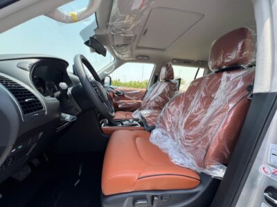 2024 Nissan Patrol LE T2 5.6-liter V8 Petrol Engine White Tan SUV GCC Specs Automatic
