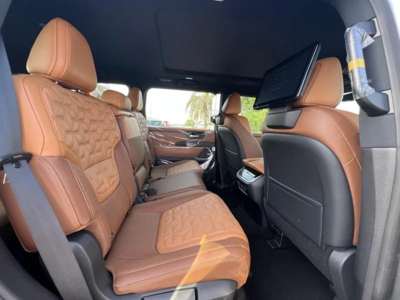2026 Nissan Patrol SE PLATINUM 3.8-liter V6 Petrol Engine Grey Tan SUV GCC Automatic