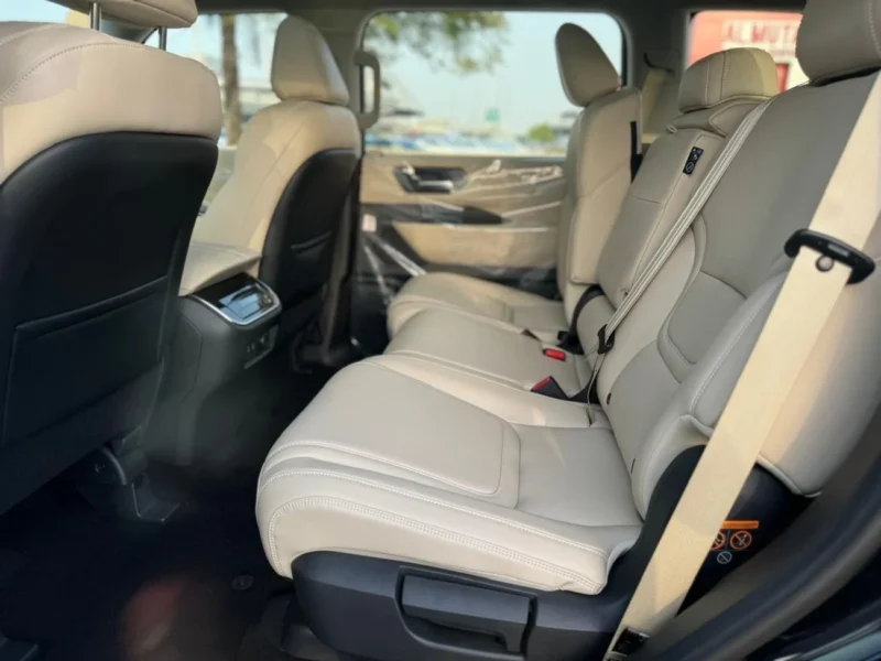 2026 Nissan Patrol SE T2 3.8-liter V6 Petrol Engine White Beige SUV GCC Automatic