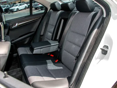2008 Mercedes-Benz C-Class C250 4 Cylinders Petrol Engine White Black Sedan Japanese Specs