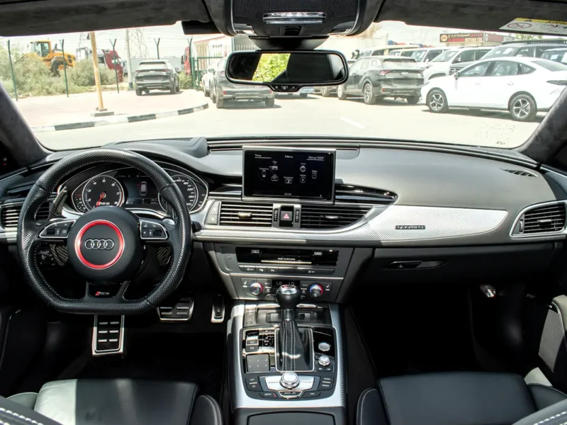 2014 Audi S6/RS6 8 Cylinders Petrol Engine Black Sedan Japanese Specs SUPER CLEAN