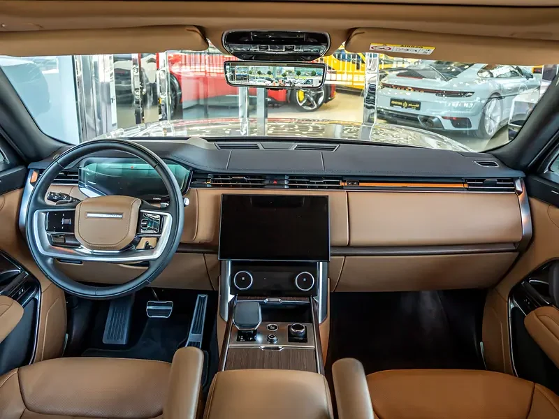 2023 Land Rover Range Rover P400 HSE 6 Cylinders Petrol Engine Gold Brown SUV GCC Specs