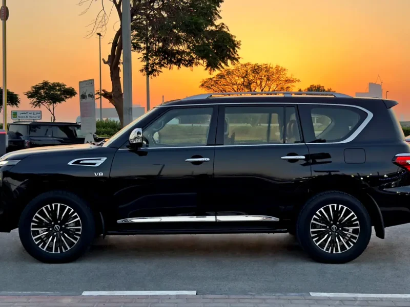 2024 Nissan Patrol LE Platinum City 5.6 Litre V8 Petrol Engine Black Red SUV GCC Specs