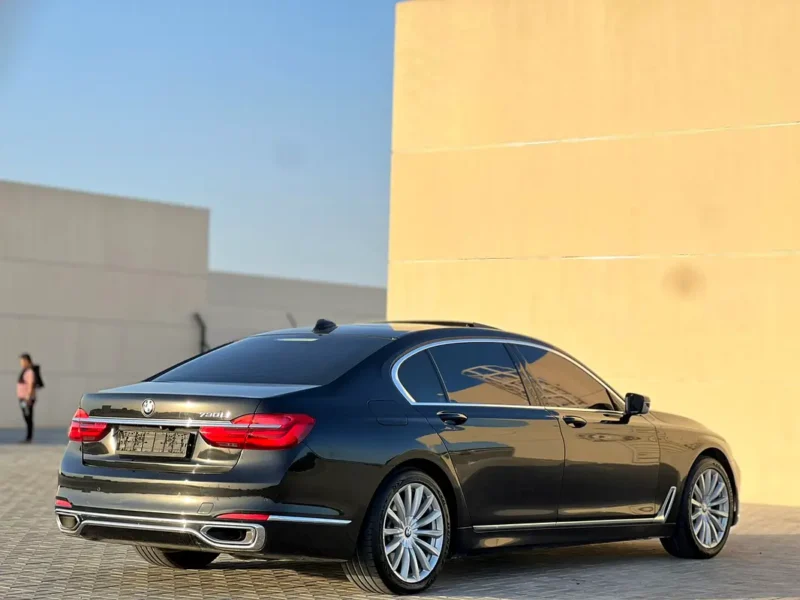 2016 BMW 7-Series 730i 4 Cylinders Petrol Engine Black Brown GCC Specs Automatic