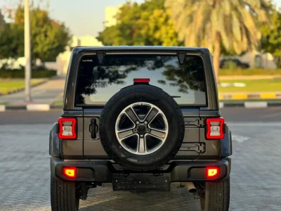 2021 Jeep Wrangler Unlimited Sahara 6 Cylinders Petrol Engine Grey Black SUV GCC Specs