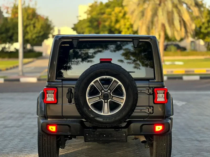 2021 Jeep Wrangler Unlimited Sahara 6 Cylinders Petrol Engine Grey Black SUV GCC Specs
