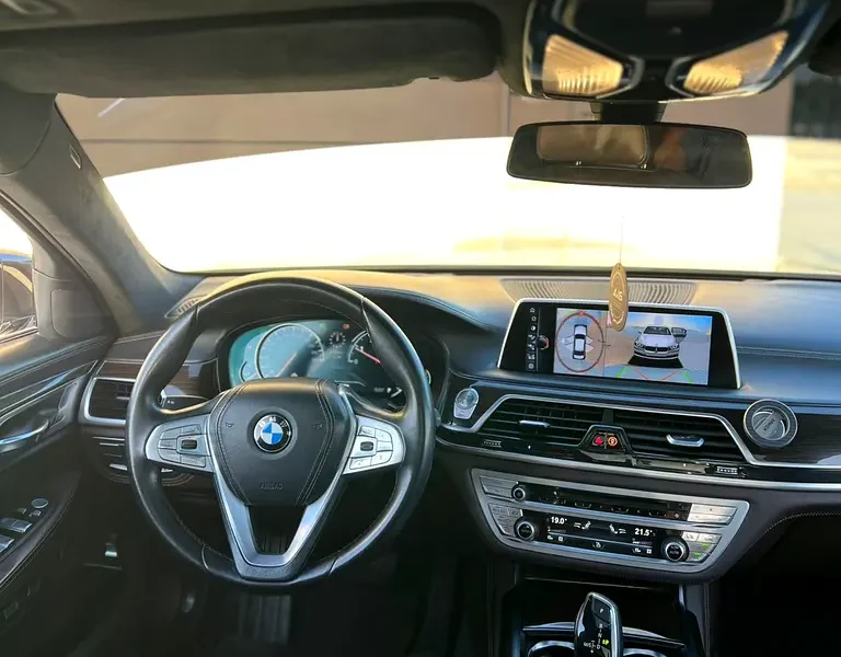 2016 BMW 7-Series 730i 4 Cylinders Petrol Engine Black Brown GCC Specs Automatic