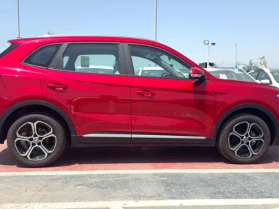 2025 MG ZS Standard 4 Cylinders Petrol Engine Maroon Black SUV Chinese Specs