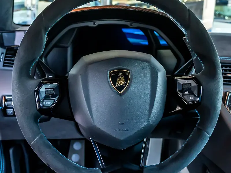 2017 Lamborghini Aventador LP 750-4 Superveloce 6.5L V12 Engine Blue Black Hard Top Convertible