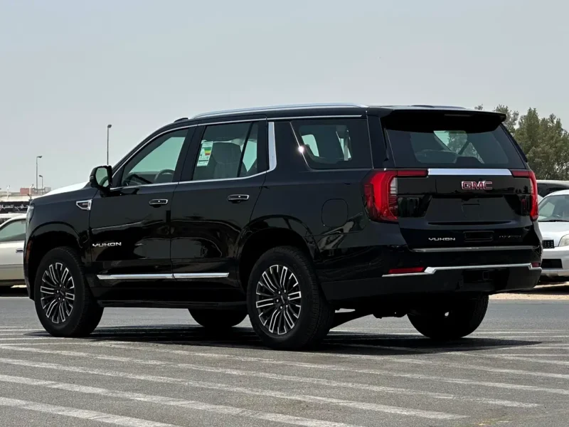 2026 GMC Yukon Elevation SLT 8 Cylinders Petrol Engine Black Beige SUV GCC Specs