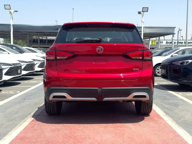 2025 MG ZS Standard 4 Cylinders Petrol Engine Maroon Black SUV Chinese Specs