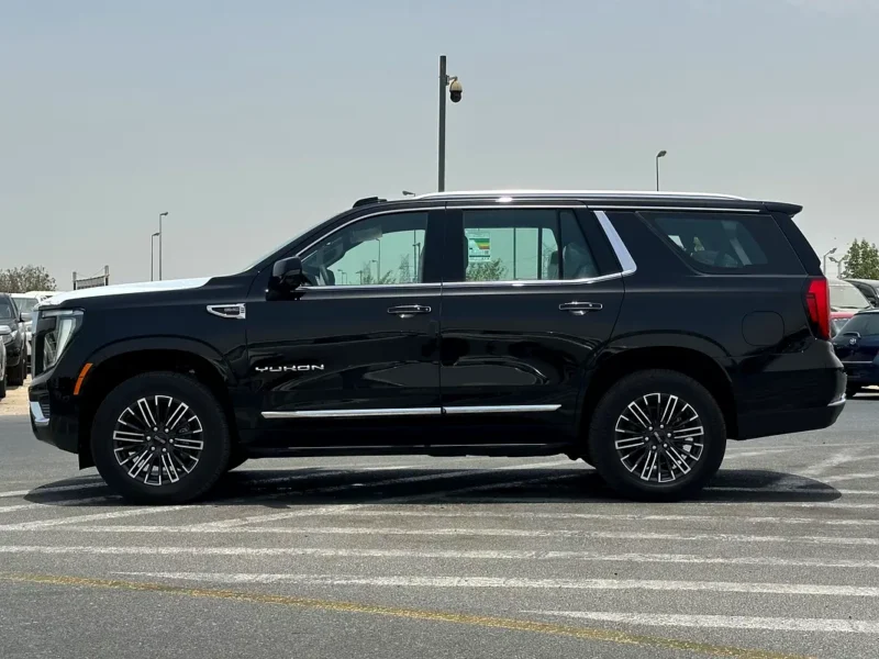 2026 GMC Yukon Elevation SLT 8 Cylinders Petrol Engine Black Beige SUV GCC Specs