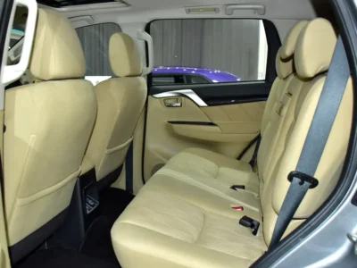 2019 Mitsubishi Montero Sport GLS 6 Cylinders Petrol Engine Silver Beige SUV GCC Specs