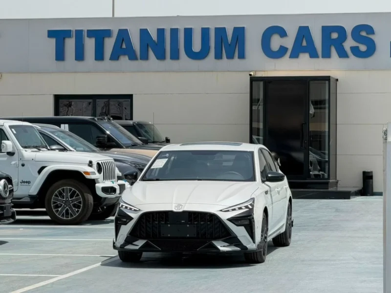 2025 MG 6 LUXURY 1.5 Litres Turbo Petrol Engine White Black Sedan Chinese Specs
