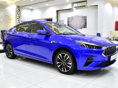 2023 JAC J7 Luxury 5 Cylinders Petrol Engine Blue Brown Sedan GCC Specs Automatic