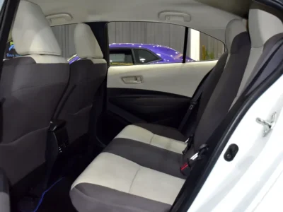 2020 Toyota Corolla GLI 4 Cylinders Petrol Engine White Beige Sedan GCC Specs