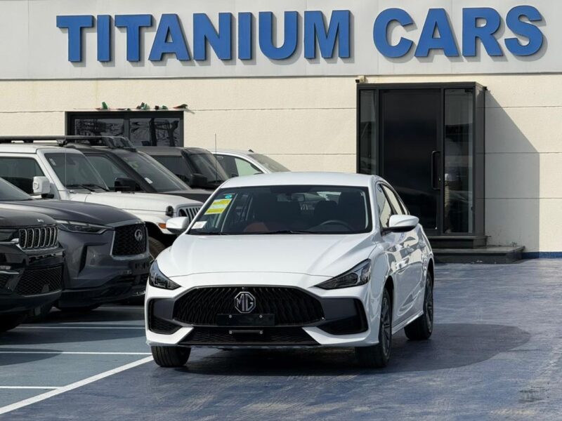 2025 MG GT 1.5 Litres 4 Cylinders Petrol Engine White Black Sedan Chinese Specs