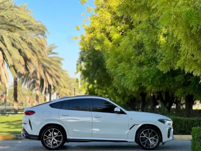 2022 BMW X6 xDrive40i 6 Cylinders Petrol Engine White Red SUV GCC Specs Automatic