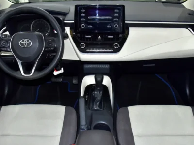 2020 Toyota Corolla GLI 4 Cylinders Petrol Engine White Beige Sedan GCC Specs
