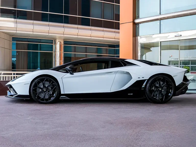 2022 Lamborghini Aventador LP 780-4 Ultimae 12 Cylinders Petrol Engine White Black Sports Car