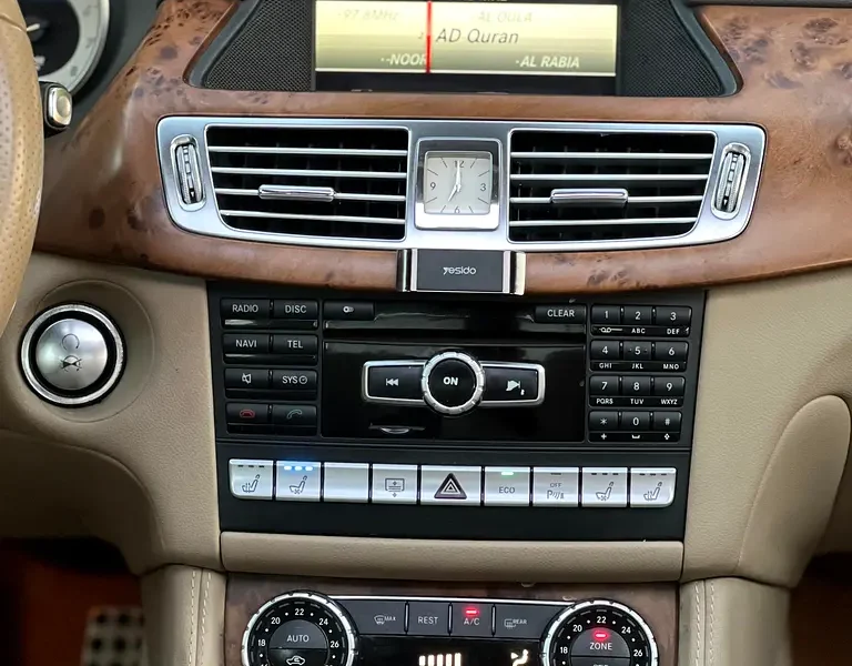 2013 Mercedes-Benz CLS-Class CLS 500 8 Cylinders Petrol Engine Beige Sedan GCC Specs
