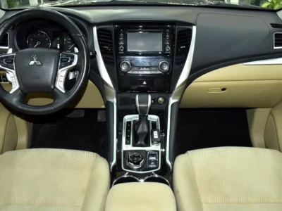 2019 Mitsubishi Montero Sport GLS 6 Cylinders Petrol Engine Silver Beige SUV GCC Specs