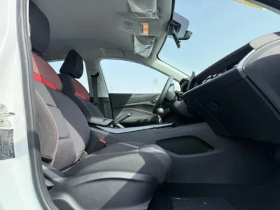 2025 MG GT 1.5 Litres 4 Cylinders Petrol Engine White Black Sedan Chinese Specs