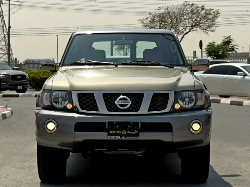 2022 Nissan Patrol Super Safari 4.8L 6 Cylinders Petrol Engine Gold Tan SUV GCC Specs