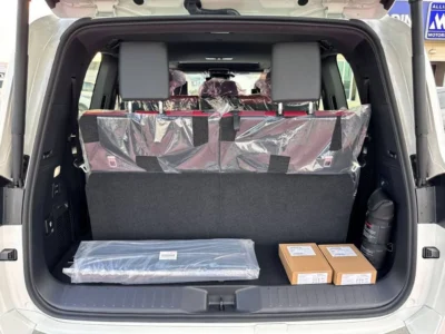 2026 TOYOTA LAND CRUISER 300 VXR 3.3L 6 Cylinder DIESEL Engine White Red SUV GCC