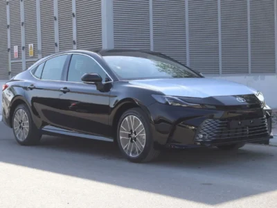 2026 TOYOTA CAMRY GLE 2.5L 4 Cylinders PETROL Engine Black Brown Sedan GCC Specs