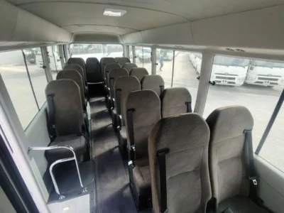 2026 TOYOTA COASTER HIROOF 2.8L DIESEL A/T 22 SEATER LUGGAGE RACK White Grey Bus