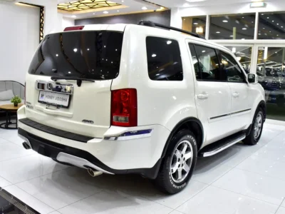 2015 Honda Pilot LX 6 Cylinders Petrol Engine White Beige SUV GCC Specs Automatic