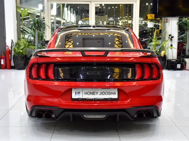 2019 Ford Mustang GT 8 Cylinders Petrol Engine Red Black Coupe American Specs Automatic