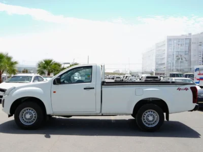 2025 ISUZU D-MAX STD SC 4X4 4 Cylinders Diesel Engine White Grey Pickup Truck