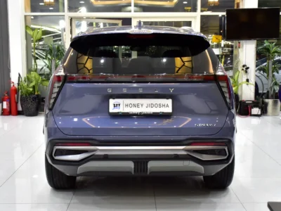 2025 Geely Starray GF 4 Cylinders Petrol Engine Blue Beige SUV GCC Specs Automatic